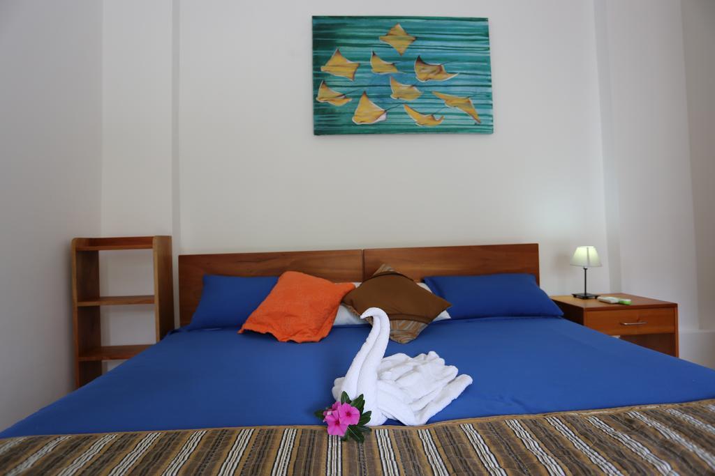 The Galapagos Pearl B&B Puerto Ayora  Εξωτερικό φωτογραφία